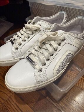 Alessandro Dell'Acqua White Sneakers with Crystal Accent